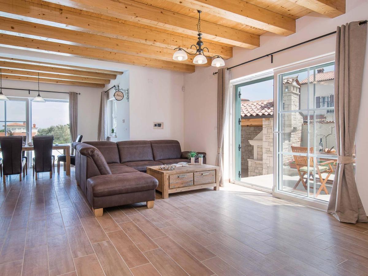 Moderne Istrische Steinvilla - 4 Sterne Mit Privatem, Beheizbaren Pool & Meerblick Kavran Esterno foto
