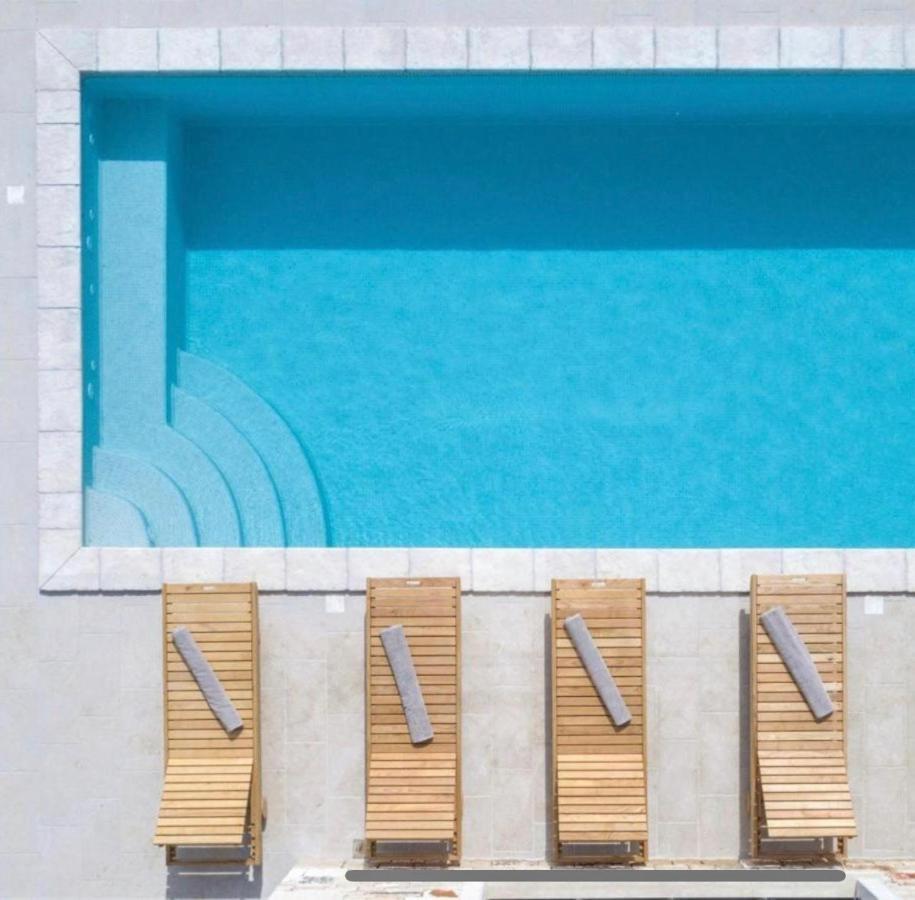 Moderne Istrische Steinvilla - 4 Sterne Mit Privatem, Beheizbaren Pool & Meerblick Kavran Esterno foto